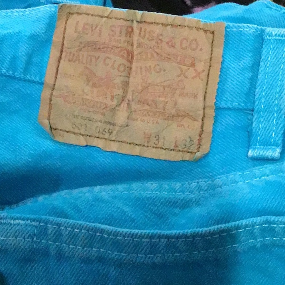 Levi's Vibrant Turquoise Straight Jeans vintage yr 84 USA 31/30 used conditions - Picture 12 of 16